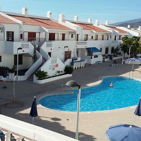 أرونا Large Loft In Los Cristianos With Wi-Fi And Pool المظهر الخارجي الصورة