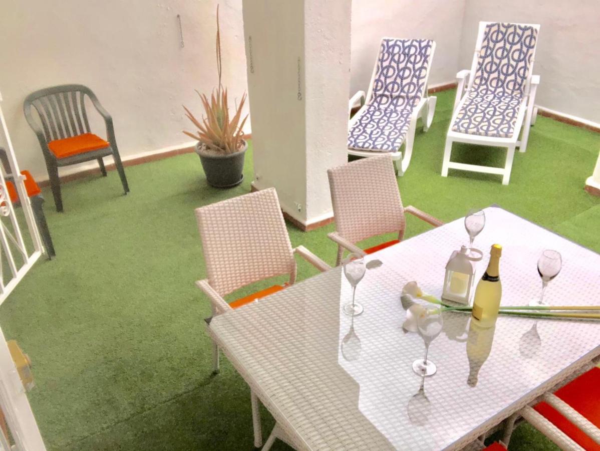 أرونا Large Loft In Los Cristianos With Wi-Fi And Pool المظهر الخارجي الصورة